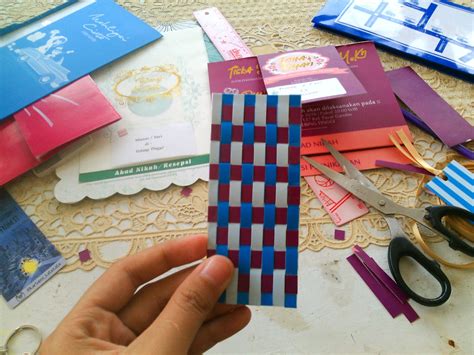 (tutorial) cara membuat pembatas buku lucu oleh ewafebri. 35+ Membuat Rak Buku Dari Kertas Karton, Untuk ...