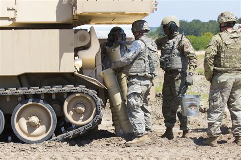 1 9 Fa Transfers From Light To Heavy Field Artillery Battalion