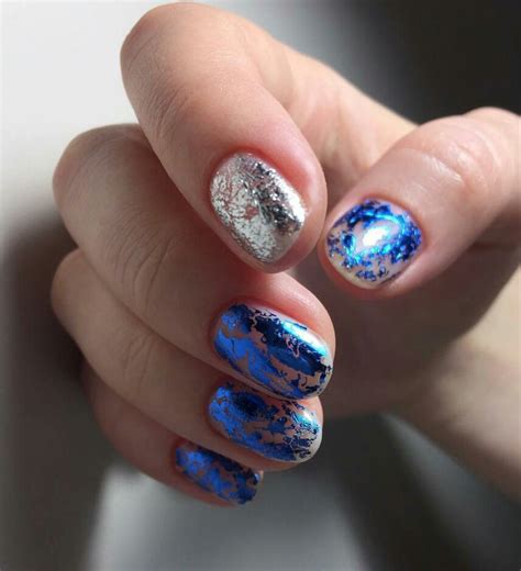 Apply a clear top coat to your nails and let it dry. How Do You Remove Gel Nail Polish at Home - Fashion 2D