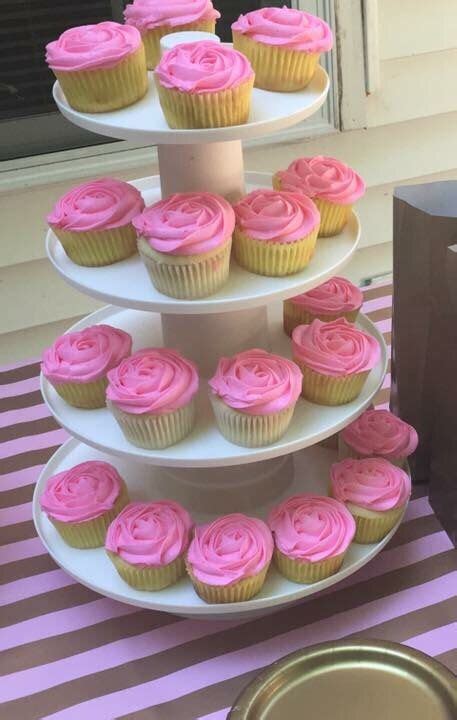 See more ideas about coloring books, coloring pages, colouring pages. Vanilla cupcakes with american buttercream. Pink and hot ...