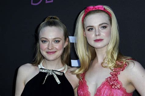 Dakota And Elle Fanning To Play Sisters In The Nightingale