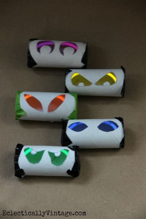 How To Make Glow Stick Eyes At Eclectically Vintage Halloween