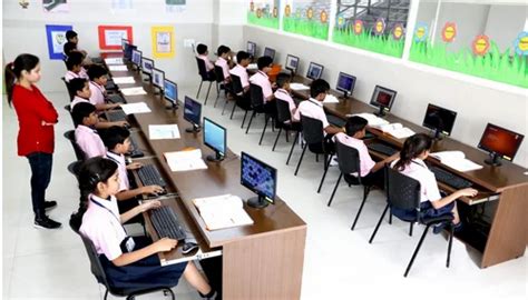 Computer Lab Class At Best Price In Indore Id 19379871688