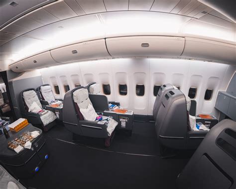 Qantas Boeing 747 Business Class Review Hnd To Syd
