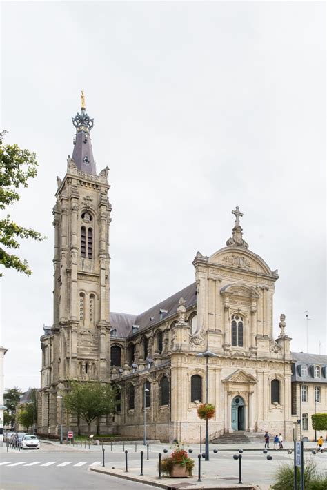La Cathédrale De Notre Dame De La Grace Cambrai Kerkfotografie Europa