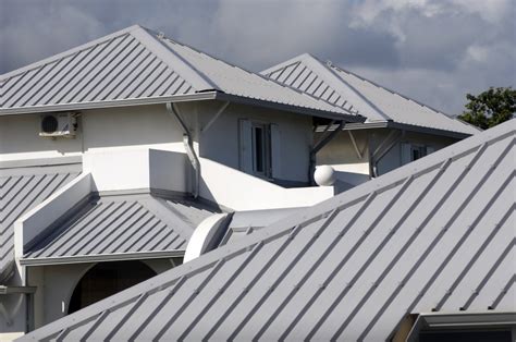 Steel Roofing - Compare Roof Types & Get Free Estimates - Modernize