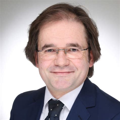 A more solid financial architecture. Walter Schymitzek - Financial Controller - Bernd Richter ...