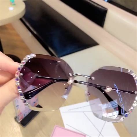 2020 vintage fashion oversized rimless sunglasses women famous luxury brand design sexy diamond