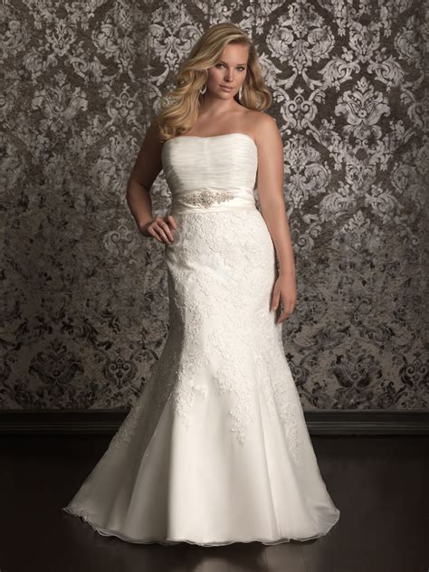 Fashion evening &wedding dresses for women, good choice for party, beautiful design and plus size you will love it, spend $59.00 , get 5% off. Louisville Wedding Blog - The Local Louisville KY wedding ...