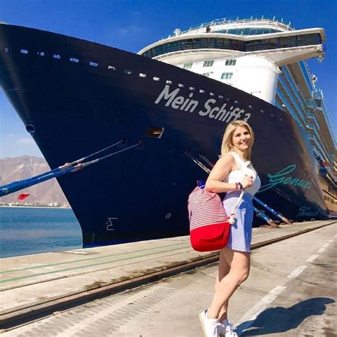 Fans von das traumschiff müssen jetzt ganz stark sein: Beatrice Eglis Single-Dasein: Ohne Traummann auf ...