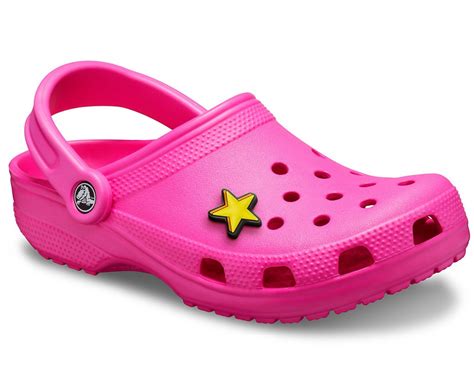 Heres Where To Buy Nicki Minajs Pink Crocs Sheknows