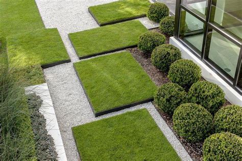 Minimalist Trendy Garden Ideas With Tiles And Pools Founterior