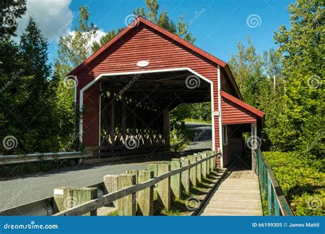 Covered Bridge In Quebec Canada Stock Image Image Of Waterway Canada