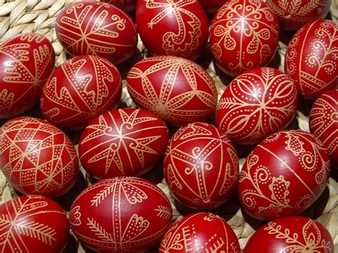 Good Friday Traditional Easter Egg Decoration Wax Resist Dyeing