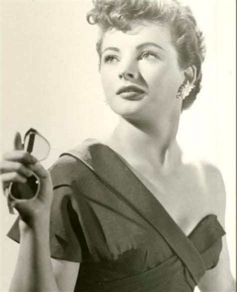 coleen gray a pure beauty of hollywood movies from between the 1940s and 1950s ~ vintage