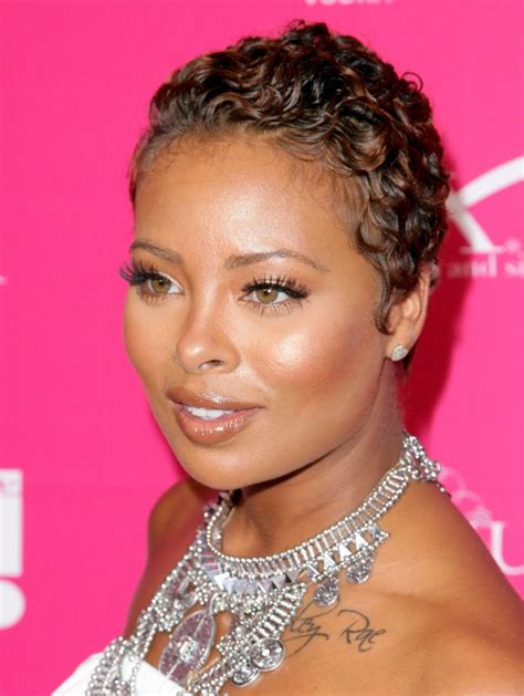 Hair Chameleon Our Favorite Hairstyles From Eva Marcille Over The Years Majic 945