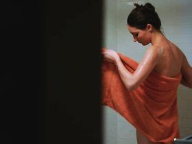 Nude Video Celebs Samantha Robinson Nude April Showers Nude The