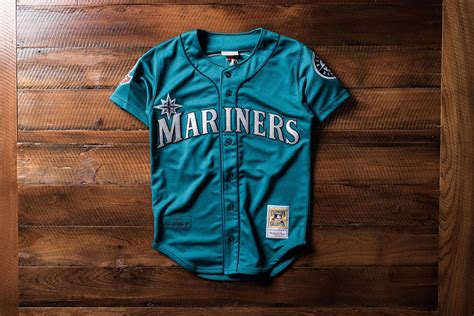 Mitchell And Ness Ken Griffey Jr 1995 Authentic Jersey Seattle Mariners