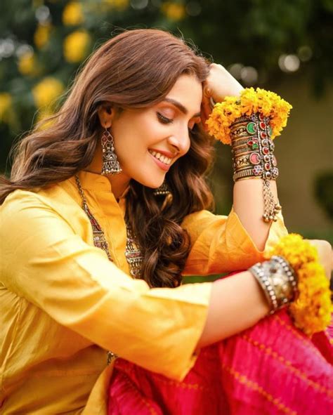 Beautiful Actress Ayeza Khan Latest Photoshoot 17th November 2020