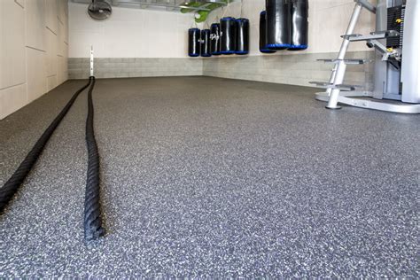 The ct110ecs was brought in to make sure this schools new rubber gym floor is kept in tip top condition with minimal effort. Bodytech Gym Gives Rubber Flooring a Workout - EBOSS