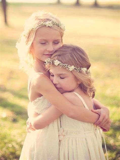 Pin By Diana Ortiz On Niños Sister Photography Sisters Photoshoot Sister Poses