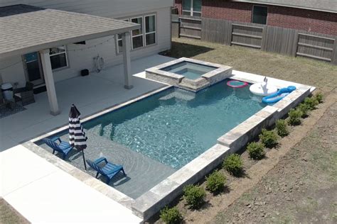 Tanning Ledge Swimming Pool With Tanning Ledge Pool Plastering
