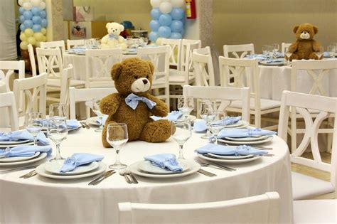 The addition of a few paper cutouts turns regular hanging honeycomb balls into adorable teddy bears. teddy bear centerpiece? cute or tacky? | Teddy Bear Baby ...
