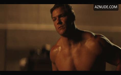 Alan Ritchson Butt Shirtless Scene In Reacher Aznude Men