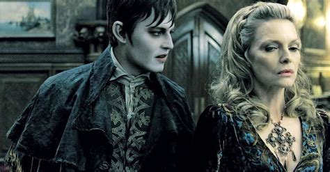 In theaters may 11th, 2012. Dark Shadows - jolandc.overblog.com
