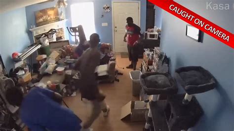 Tallahassee Home Break In Caught On Camera Suspects At Large