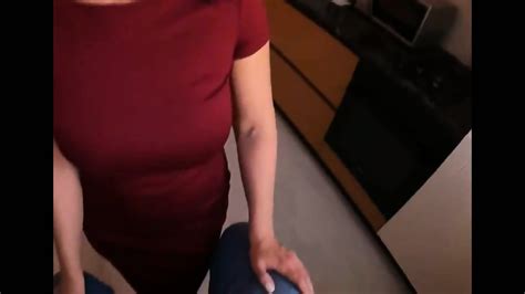 Mutter Wurde Von Ihrem Stiefsohn Mit Handschellen Gefesselt Sexy