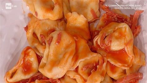 La Prova Del Cuoco Ricetta Tortelloni Di Zucca Con Rag Di Prosciutto Di Alessandra Spisni