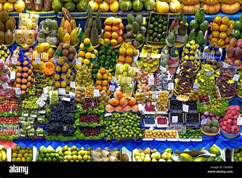 Fruit Vegetable Market Stall Hi Res Stock Photography And Images Alamy