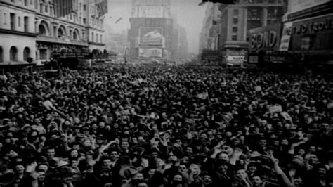 Hi i just searched online for the official day and night start times and lengths in ark. Crowds Celebrate VE Day In Times Square - YouTube
