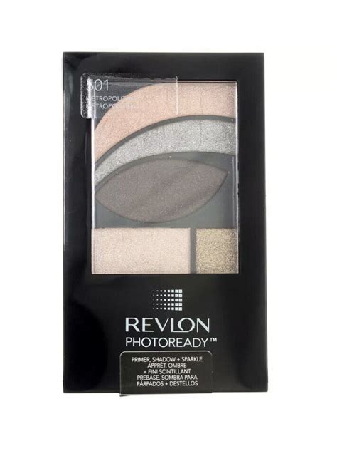 Revlon Photoready Eye Contour Kit 501 Metropolitan Eye Shadow Contour