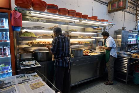 Restoran nasi kandar line clear. Nasi Kandar Line Clear Restaurant Penang: One of the best ...