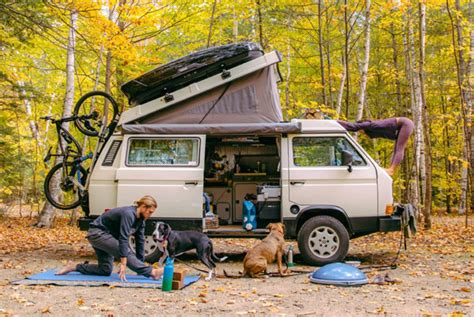 Travelling In A Van 10 Useful Tips To Help You On The Road