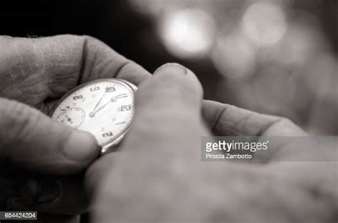 Clock Face Hands Photos And Premium High Res Pictures Getty Images