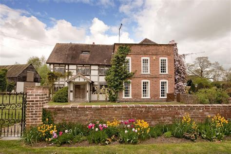 Grade Ii Listed 17th Century Manor House In Herefordshire Village