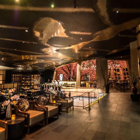 Dining in Las Vegas | Kumi Japanese Restaurant & Bar | sbe