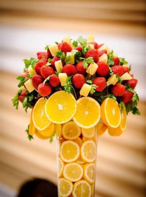 64 Ways To Display Fruit And Berries At Your Wedding Bocadillos De