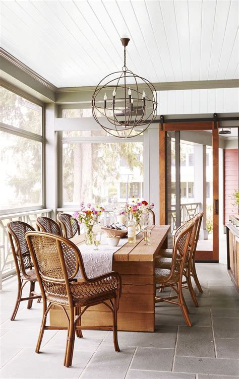 26 Bright And Cheery Sunrooms That Are Filled With Inspiring Decor