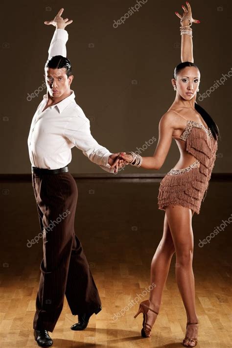 Latino Dance Couple In Action Wild Samba — Stock Photo © Samotrebizan