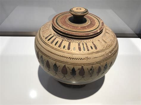 The 2500 Year Old Grecian Urn That Represents The Legacy Of The Anzac