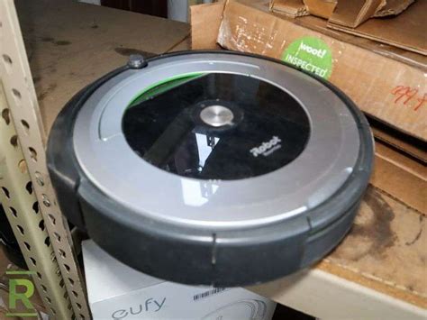 Irobot Refurbished Roomba Robot Vacuum 690r Used Untested Roller