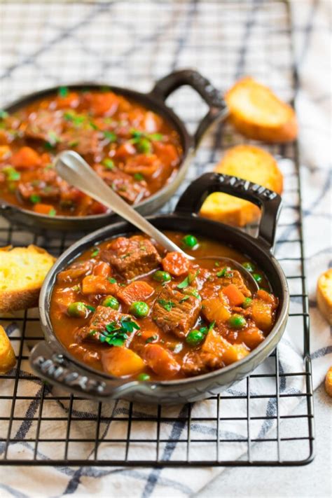 Learn how to make hot, hearty, homemade beef vegetable soup, a perfect meal for a cold day. Crockpot Vegetable Beef Soup {Easy Recipe} - WellPlated.com