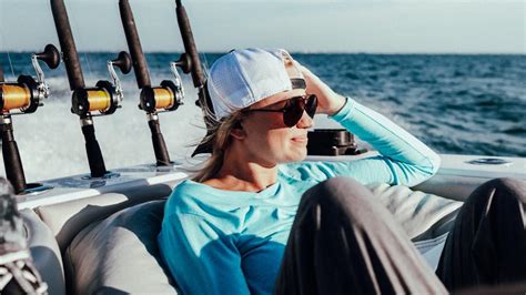 Womens Fishing Outfits 4 Essentials To Wear On The Boat Huk Gear