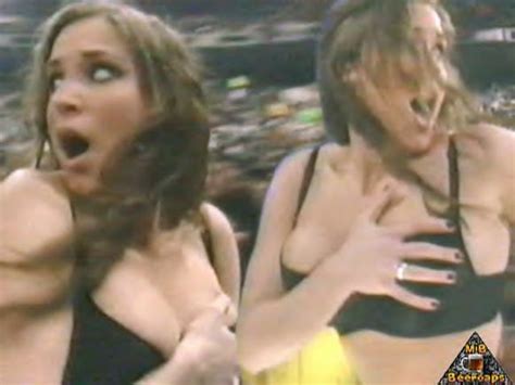 Stephanie McMahon Levesque Nua Em WWE Divas