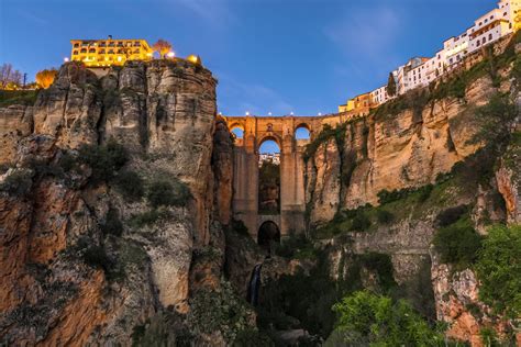 13 Breathtaking Photos Of Cliffside Cities And Towns
