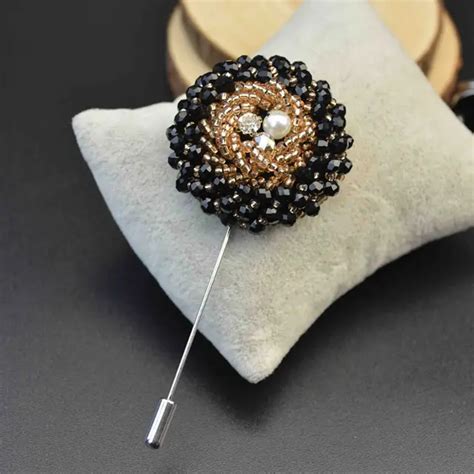 Buy Mdiger Fashion Daisy Flower Lapel Pins Beaded